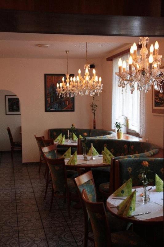 Hotel Schillerplatz Öhringen Eksteriør bilde
